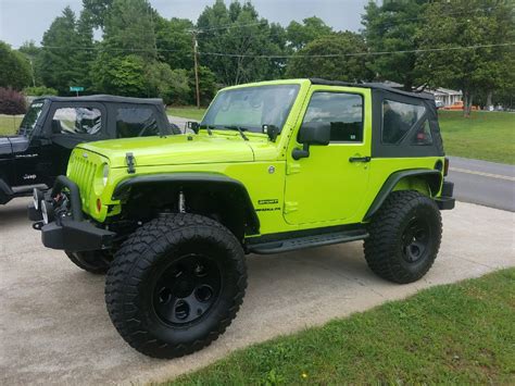 Bushwacker Aluminum Fender Flares for 07-18 Jeep Wrangler JK | Quadratec