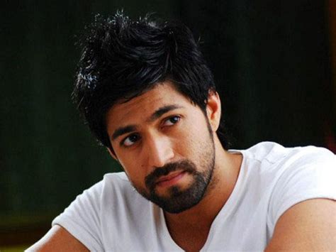 Yash Biography, Wiki, Age, Height, Affairs, Family, Relationship, Net Worth, life lessons and More