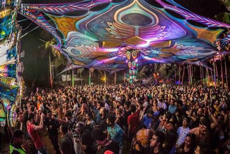 10 Best Beaches in Goa for a Vibrant Nightlife - India Travel Blog