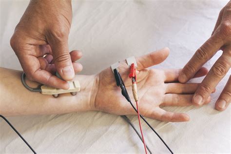 Electromyography: Uses, Side Effects, Procedure, Results