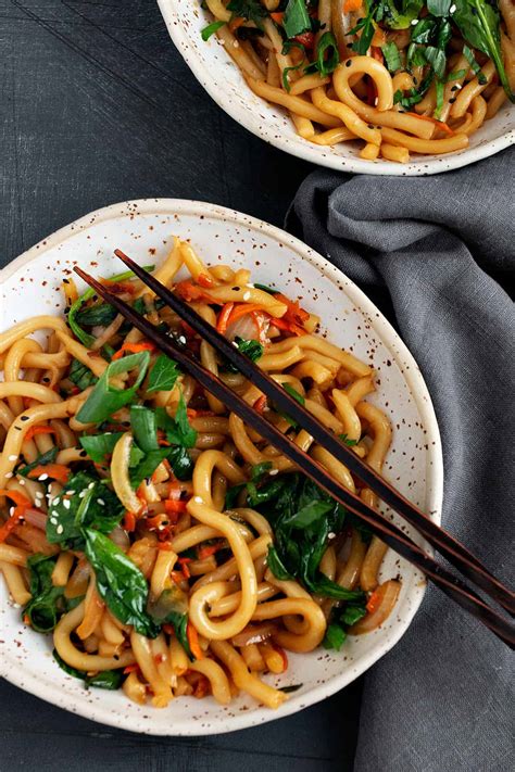 15 Minute Spicy Udon Stir Fry - Seasons and Suppers