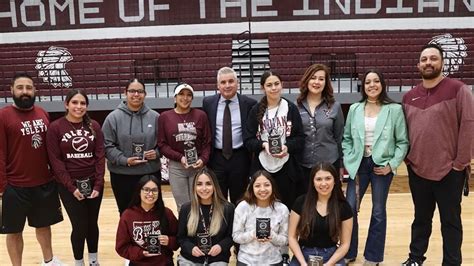 Ysleta basketball team honored for attending boy's birthday party when no one showed up