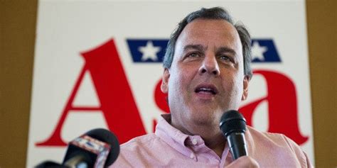 Chris Christie Was Interrogated By Feds Over Bridge Scandal | HuffPost Latest News