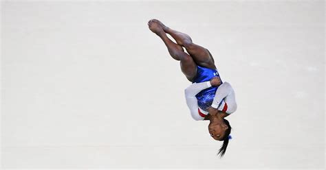 Simone Biles Wins Gold on Floor Exercise