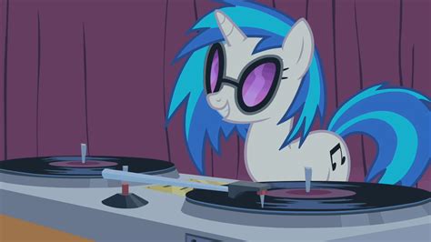 Vinyl Scratch (Винил Скретч, dj pon3) :: mlp gif :: my little pony (Мой маленький пони ...