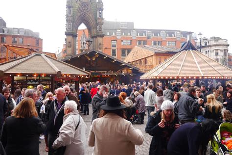 The Manchester Christmas Markets - Inthefrow