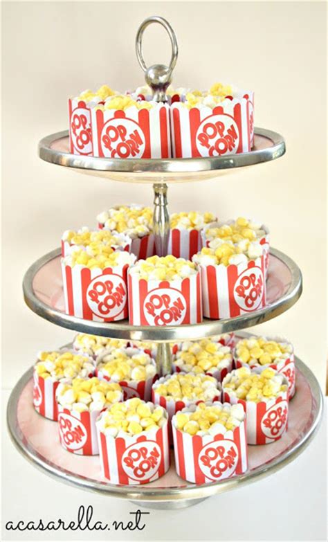 Popcorn Cupcakes | Fun Family Crafts