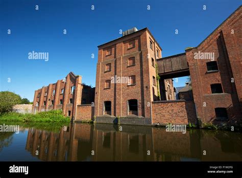 Langley Maltings Titford Canal Oldbury West Midlands England UK Stock ...