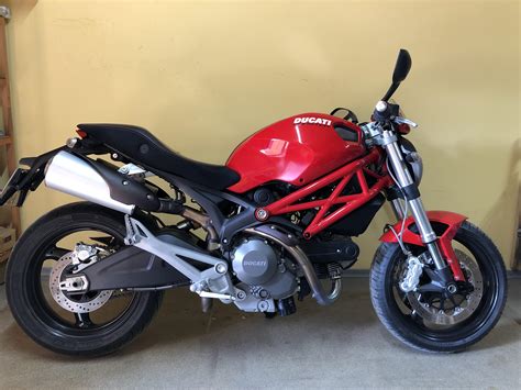 Ducati Monster 696 for rental