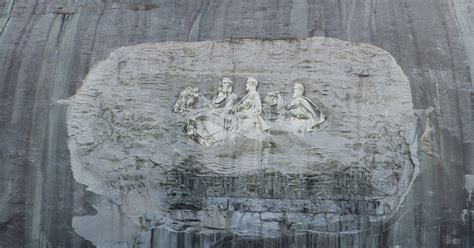 File:Stone mountain closeup mosaic.jpg - Wikipedia