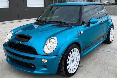 Cars & Bids Bargain of the Week: 2005 Mini Cooper S JCW