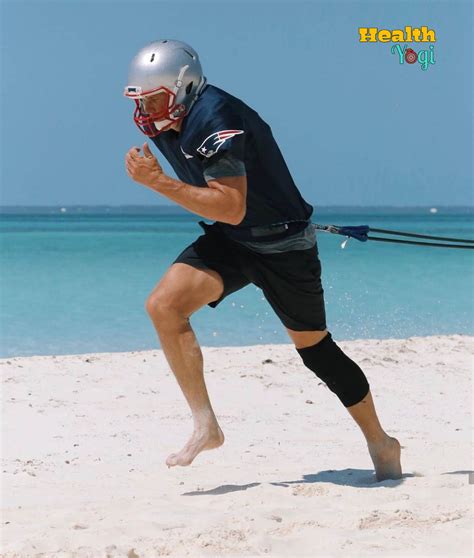 Tom Brady Workout Routine And Diet Plan 2020 - Health Yogi