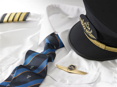 KLM Ditching Pilot Hats, No Longer Included in Uniform • Point Me to the Plane