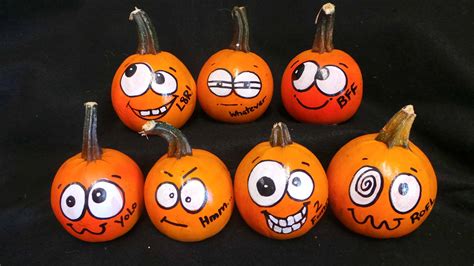 15 Cute Fall Pumpkin Painting Ideas – OBSiGeN