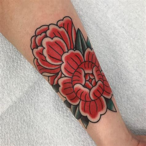 Flower power. Thanks James! So nice to meet ya Traditional Tattoo Flowers, Traditional Tattoo ...
