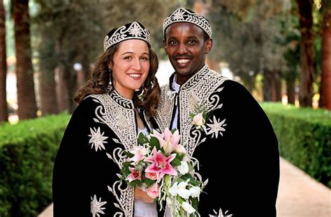 Here's the traditional Ethiopian Orthodox kaba to wear over our wedding ...