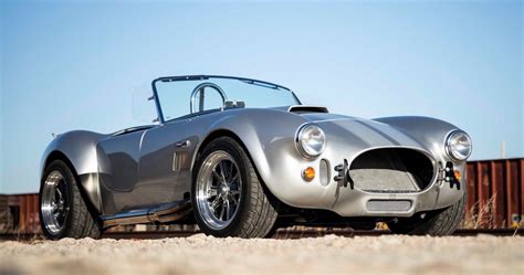 Here's What You Should Know About Building A Factory Five Cobra