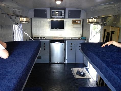 View source image | Cargo trailer camper, Cargo trailers, Enclosed trailer camper