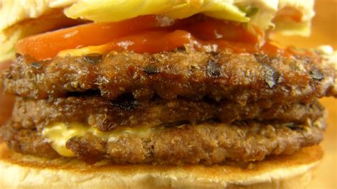 Burger King - Triple Whopper Cheese - YouTube