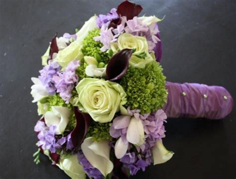 White green purple wedding bouquet picture.PNG (2 comments) Hi-Res 720p HD