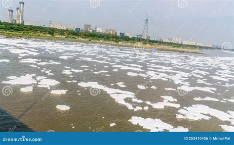 Yamuna River Pollution, Delhi Stock Photo - Image of train, railway ...