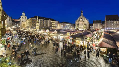 Visit the Nuremberg Christmas Market (Nürnberger Christkindlesmarkt)