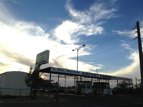 Sky Harbor Airport Parking - Parking in Phoenix | ParkMe