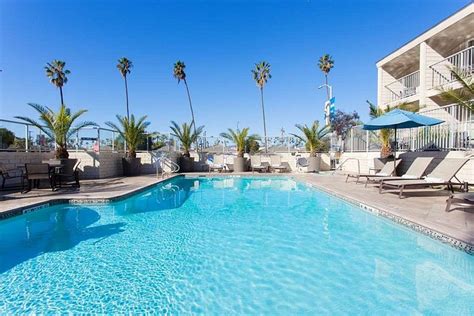 Hilton Garden Inn Los Angeles Marina Del Rey Pool Pictures & Reviews - Tripadvisor