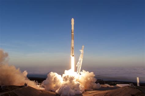 Un lanceur Falcon 9 de SpaceX réalise sa neuvième mission : un record