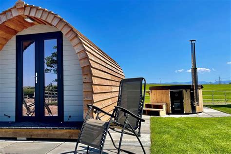 12 Best Places to go Glamping in North Wales (2023)