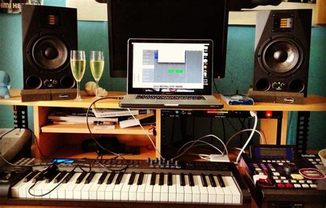 10 Mistakes Made by New Music Producers at Home - Music Studio DIY