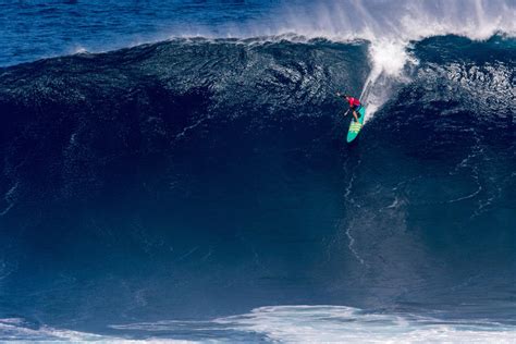 The 2018 WSL Big Wave Award Winners - Surfer