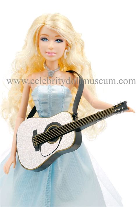 Taylor Swift - Celebrity Doll Museum