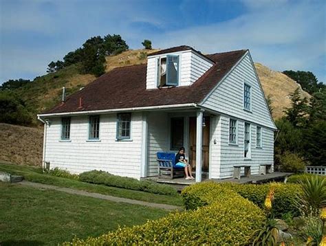 Coast Guard House Historic Inn & Cottages - Visit Mendocino County