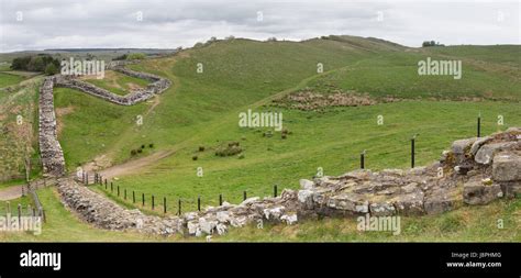 Milecastle 42 Hadrian's Wall Stock Photo - Alamy