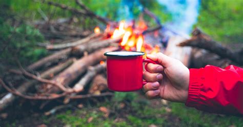 How to Make Campfire Coffee (7 Easy Ways + Tips) - Camping Food Recipes