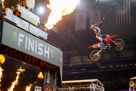 Chase Sexton on 2023 Detroit SX Win, Seven-Point Penalty - Racer X