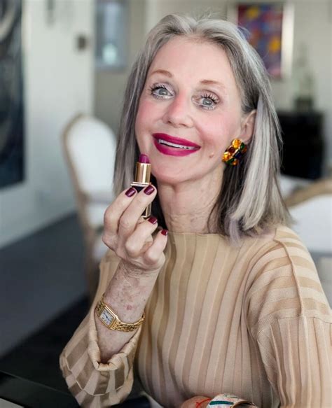 The Best Lipsticks For Women Over 50 - Honey Good® | Blond haar, Blond, Haar
