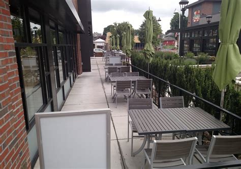 Restaurants with Best Outdoor Dining in Hershey PA