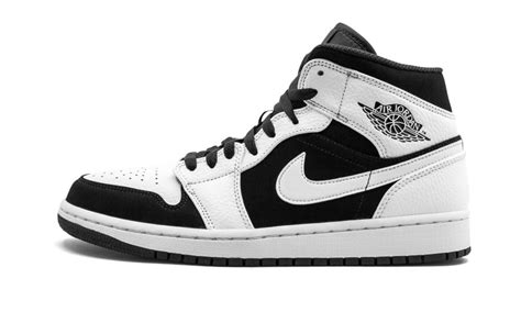 Air Jordan 1 Mid "Tuxedo" - Stadium Goods