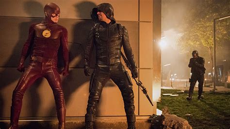 The Flash's Invasion crossover episode features three big reveals ...