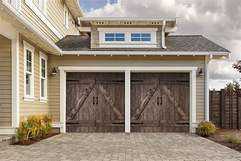 What To Know About Decorative Garage Door Trim: Ideas & Tips