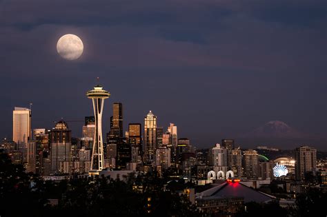 Panoramic photography of Space Needle during night time, seattle HD wallpaper | Wallpaper Flare