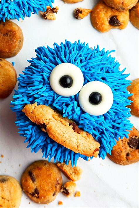Cookie Monster Cupcakes {Sesame Street} | LaptrinhX / News