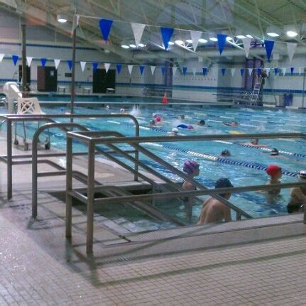 Olney Indoor Swim Center - Swimming Pool in Olney