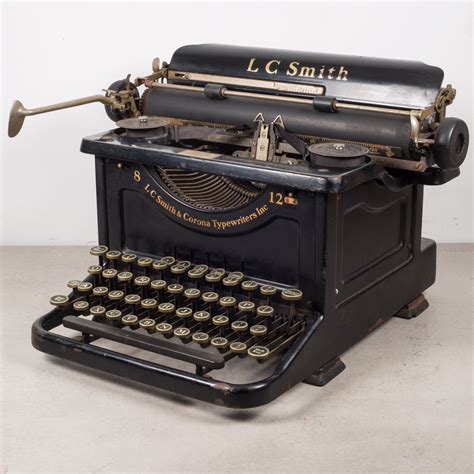 Antique LC Smith & Corona #8 Typewriter c.1934 | S16 Home