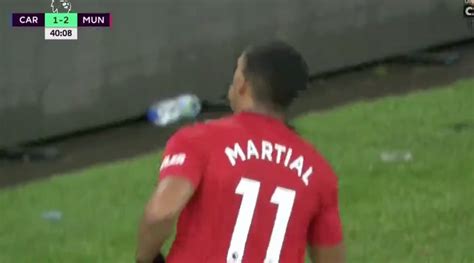 (Watch) Wonderful Man Utd team goal finished by Martial to make it 3-1 ...