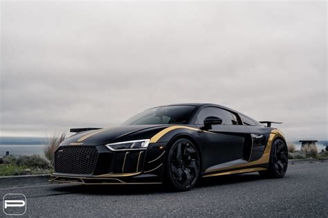 Amazing Custom Audi R8 Comes Packed with Carbon Fiber