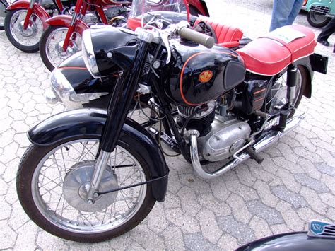 File:Pannonia Csepel 250 T1 Side 1959a.JPG