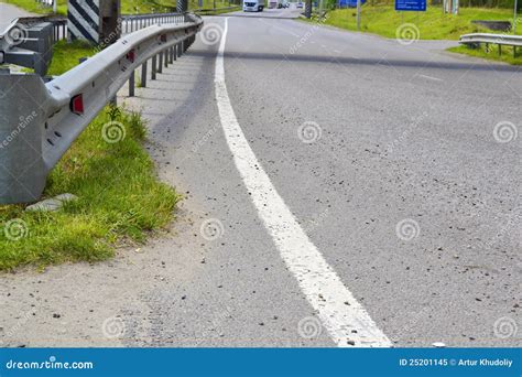 Median strip of road stock image. Image of road, direction - 25201145